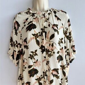 bobeau Cream Floral Button-Front Peasant Blouse